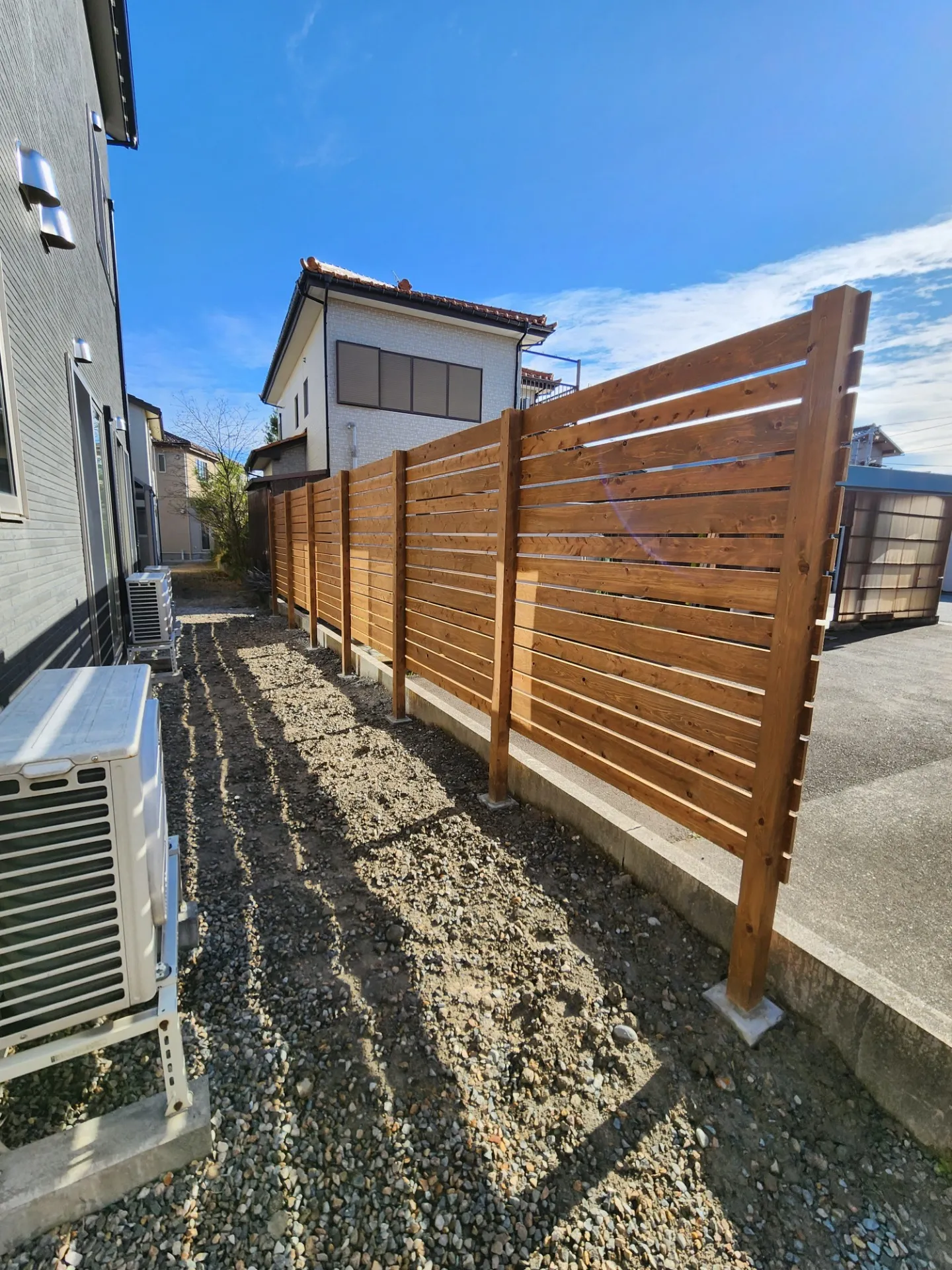 一戸建てのお家に手作りのフェンスを設置しました！