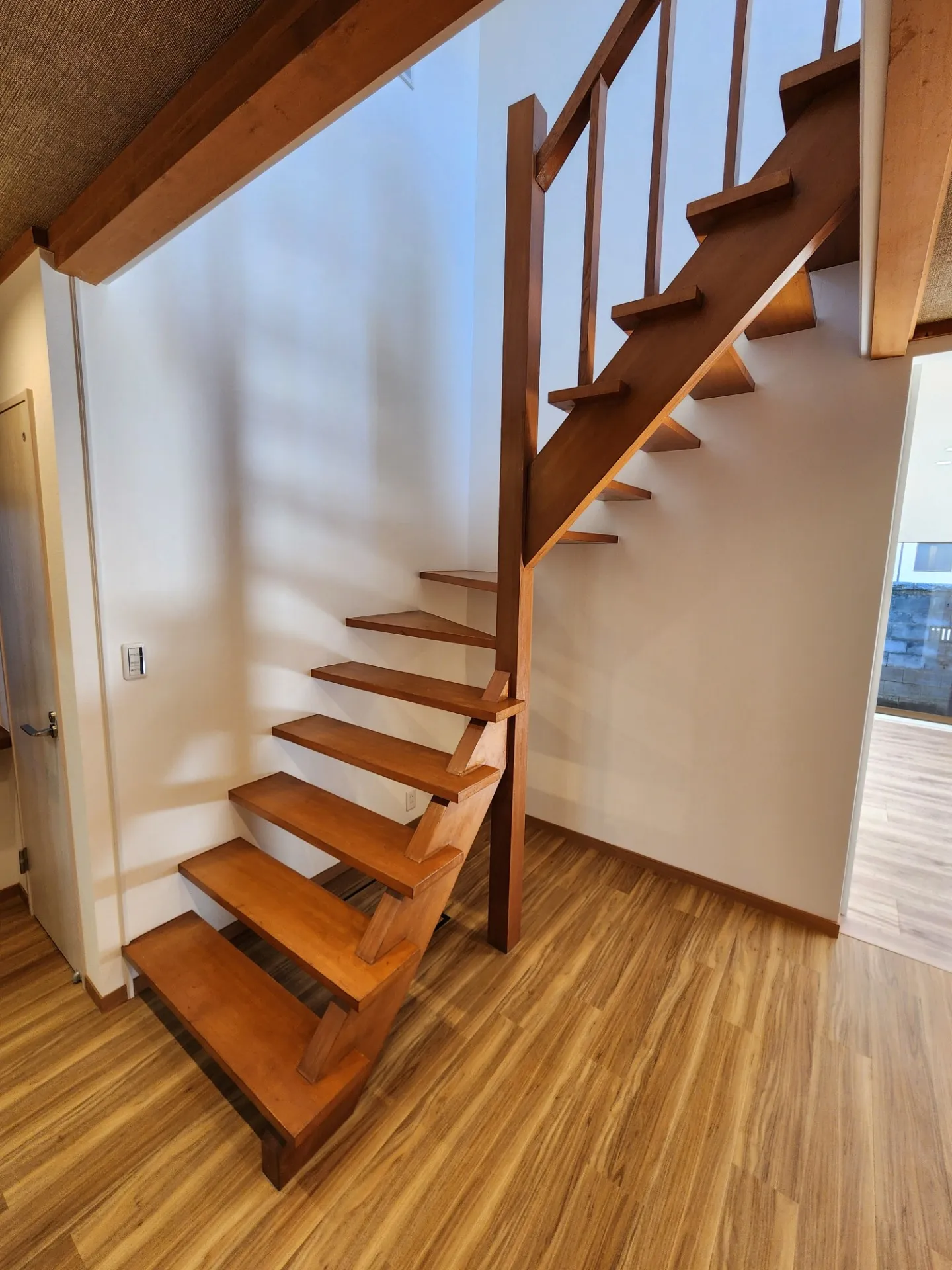 一戸建て　<br>富山県富山市大泉中町の中古戸建て（フルリノベーション物件）