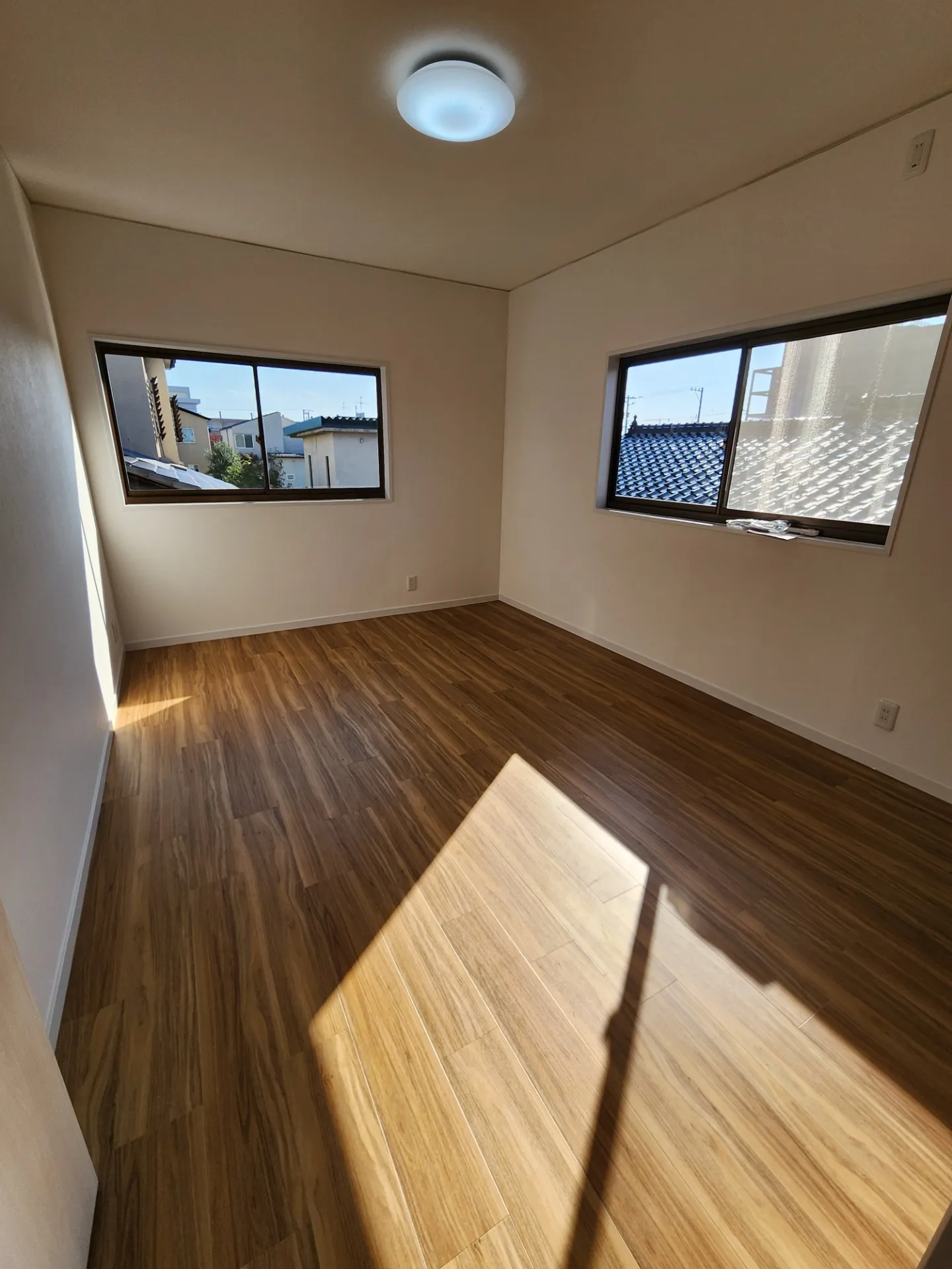 一戸建て　<br>富山県富山市大泉中町の中古戸建て（フルリノベーション物件）