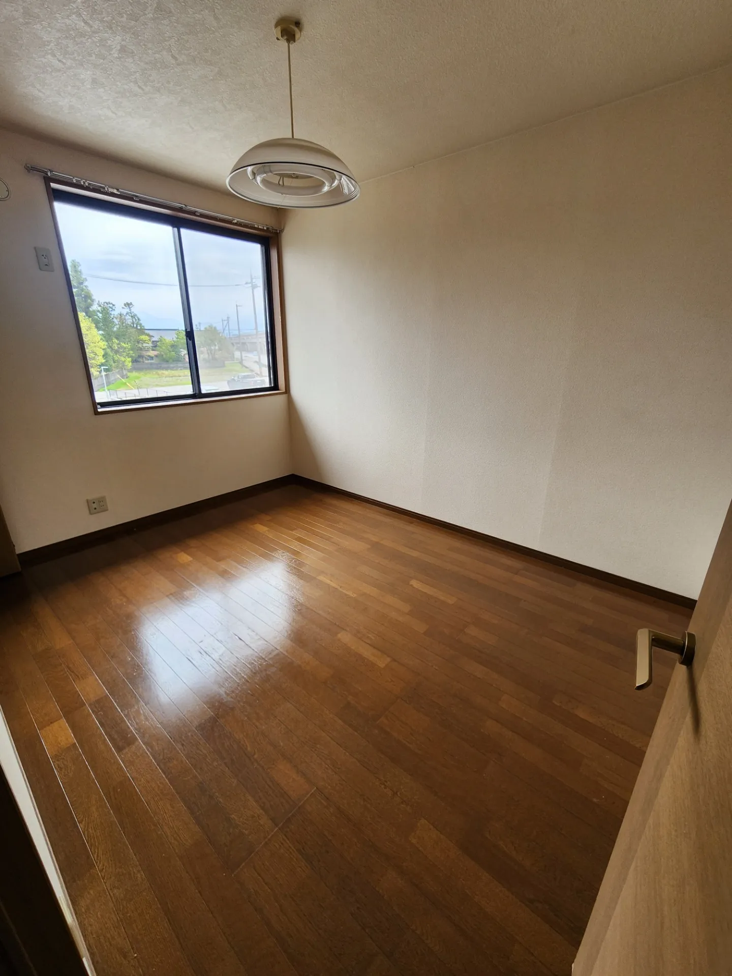 放置気味になっていた大手ハウスメーカー施工のアパートの一室をリノベーションしました！