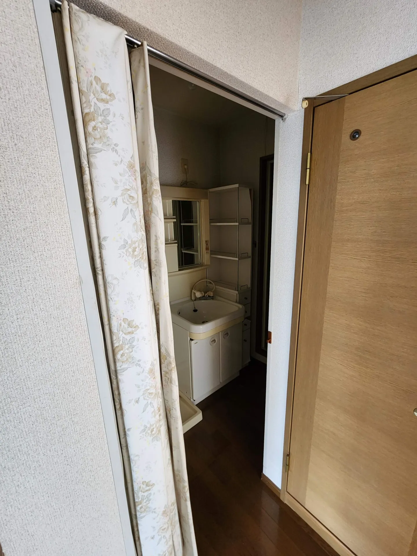 放置気味になっていた大手ハウスメーカー施工のアパートの一室をリノベーションしました！