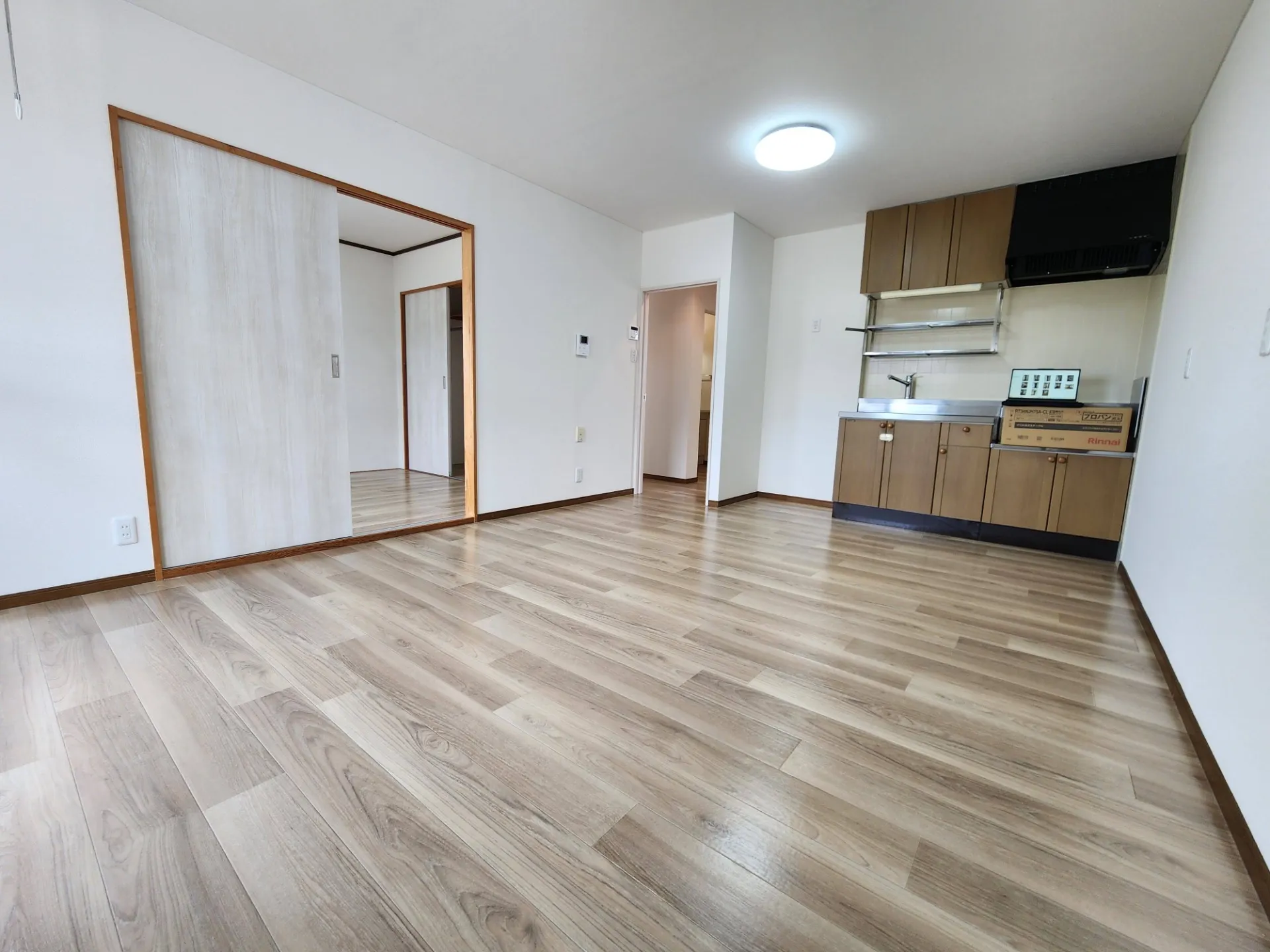 放置気味になっていた大手ハウスメーカー施工のアパートの一室をリノベーションしました！