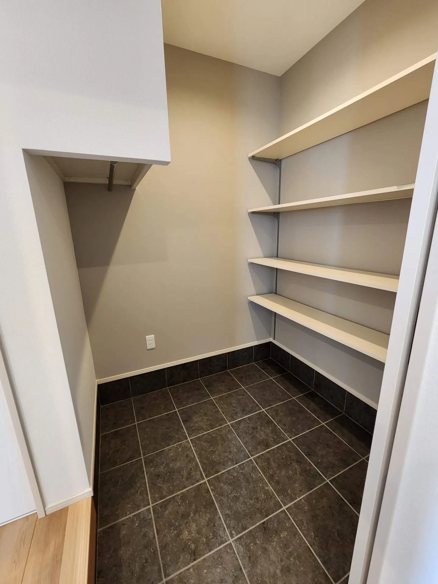 一戸建て　<br>富山県富山市呉羽町の建売り戸建て