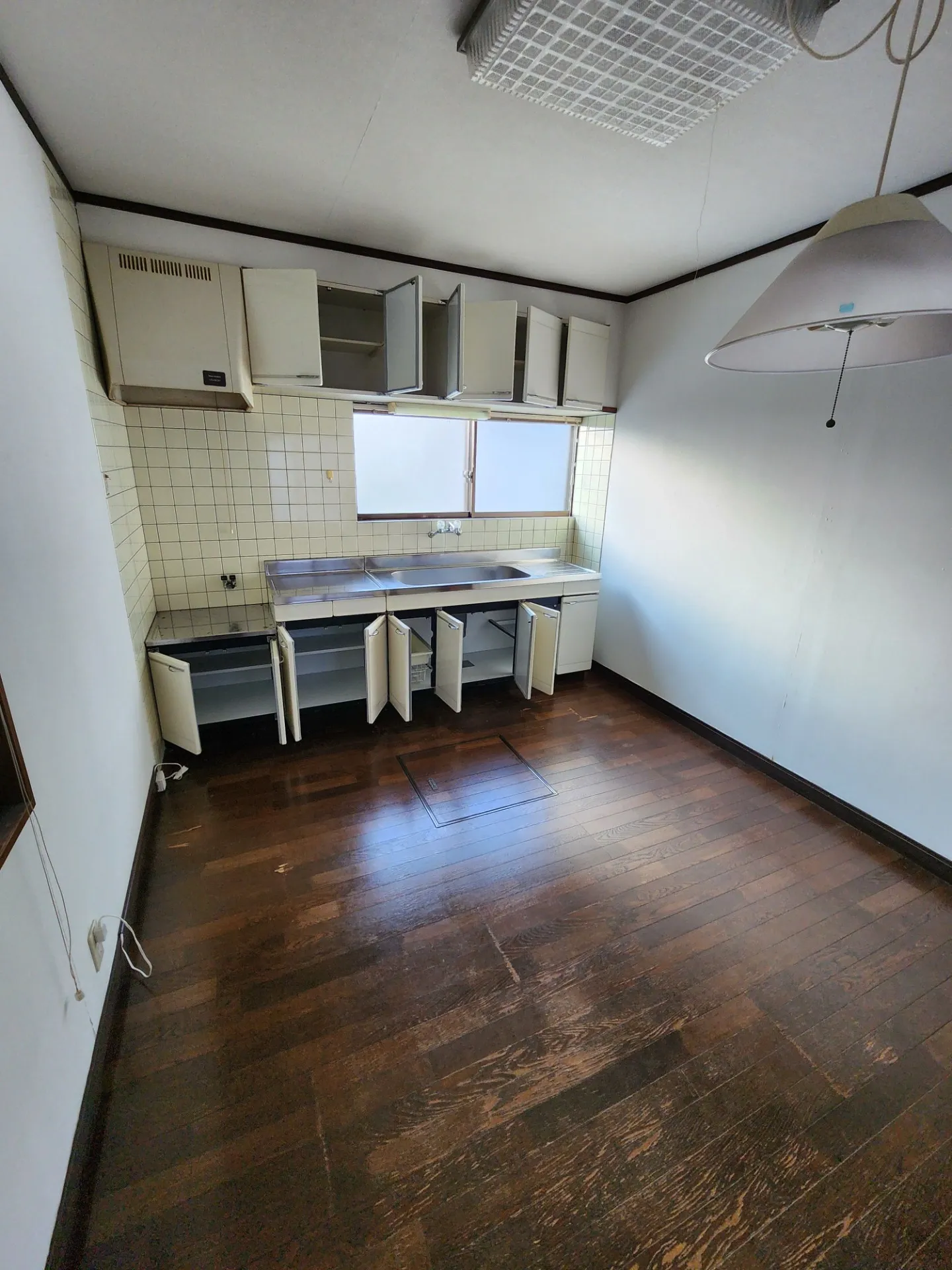 一戸建て　<br>富山県射水市戸破の中古戸建て