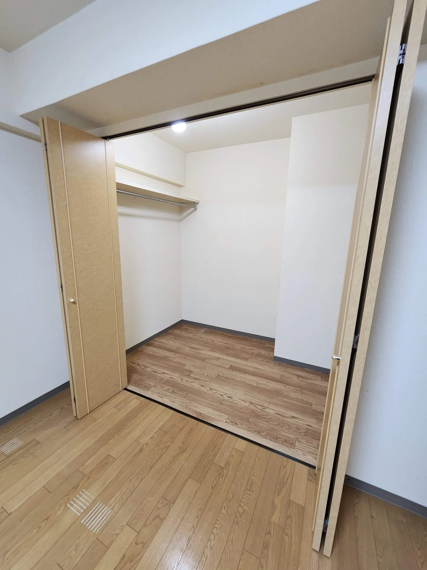 マンション　<br>富山県富山市山室のマンション