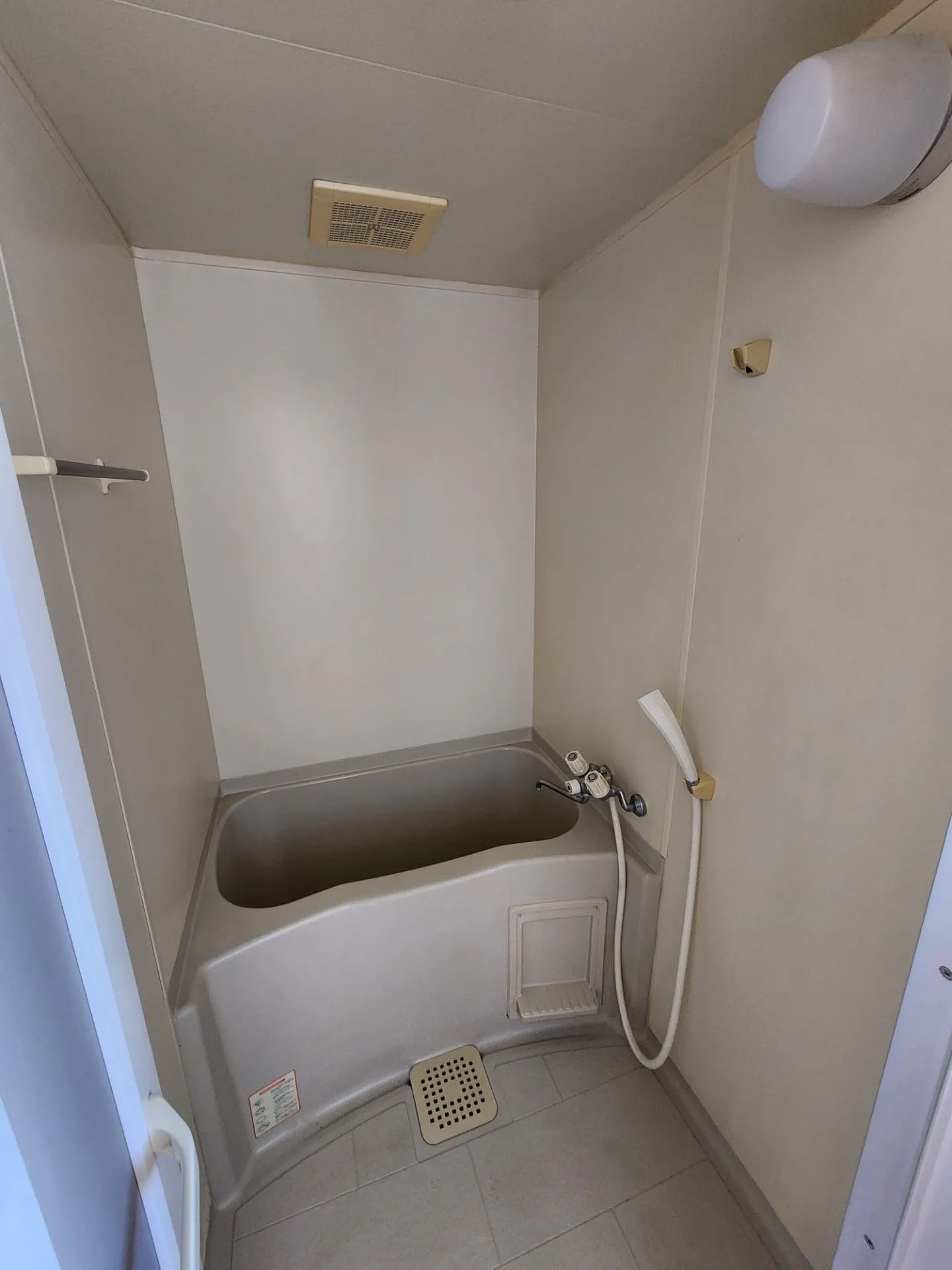 収益物件　<br>富山県富山市長江新町3丁目のアパート