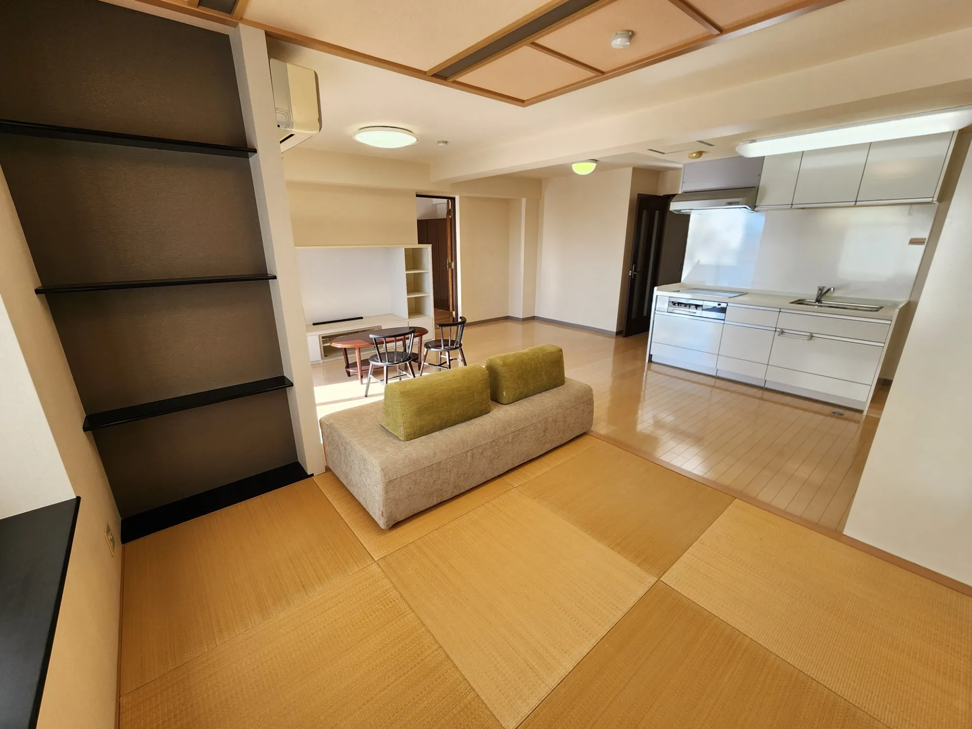 マンション　<br>富山県富山市窪新町のマンション