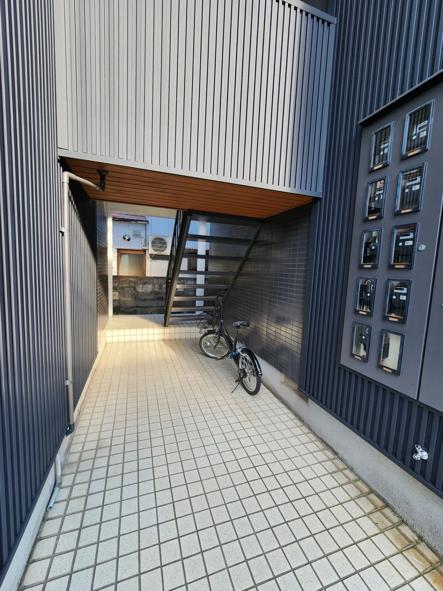 収益物件　<br>富山県富山市清水町5丁目のアパート