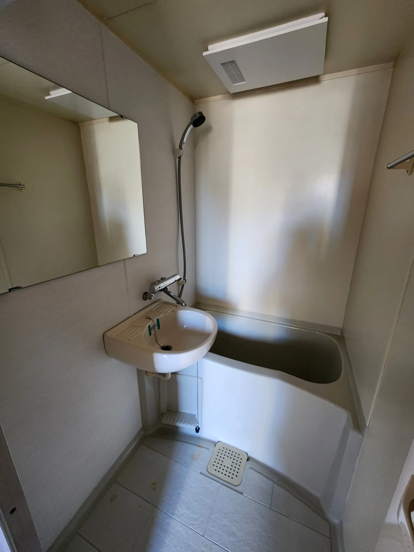 収益物件　<br>富山県富山市於保多町のアパート